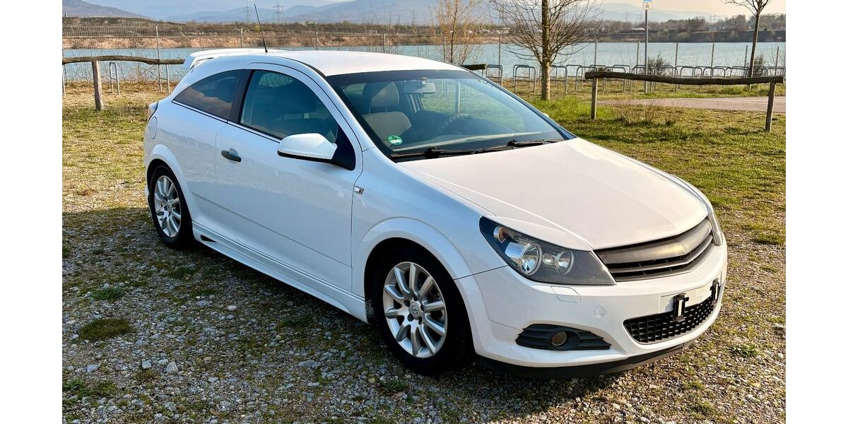 Opel Astra 219.999 km 3.850 &euro; Baden-Baden 76532