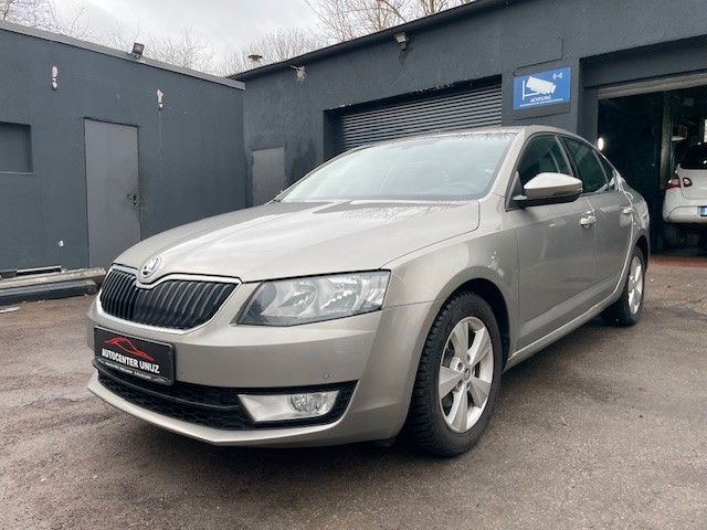 Skoda Octavia 155.000 km 6.990 &euro; Pattensen 30982