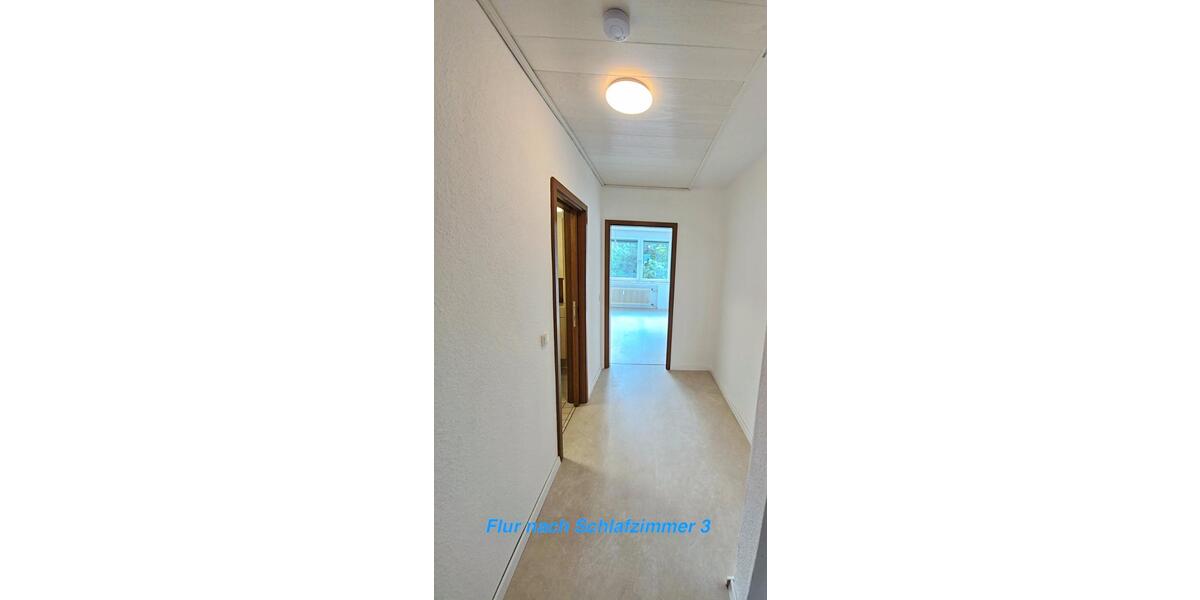 Etagenwohnung Erftstadt - 4 Zimmer, 100 m&sup2;, 1.280&euro; | Angebot:26670831