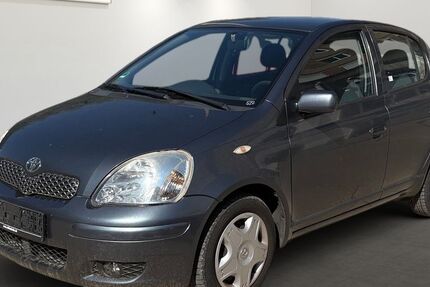 Toyota Yaris 161.198 km 1.399 &euro; Berlin 12681
