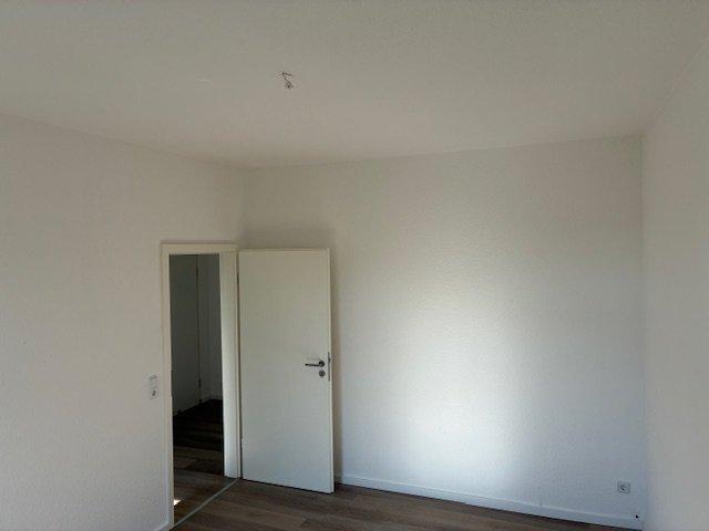 Etagenwohnung Dessau-Roßlau Dessau - 2 Zimmer, 51 m&sup2;, 411&euro; | Angebot:26682973