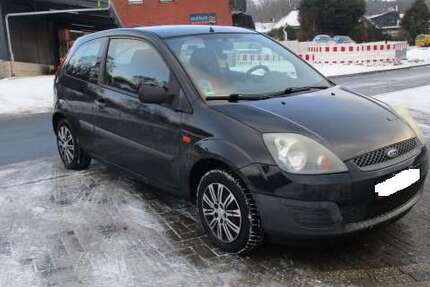 Ford Fiesta 170.000 km 1.450 &euro; Ibbenbueren 49477