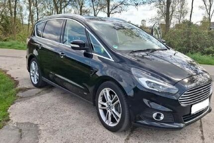 Ford S-Max 123.000 km 18.299 &euro; Varel 26316