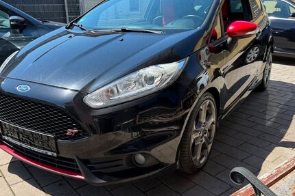 Ford Fiesta 234.000 km 5.499 &euro; Malsch 76316