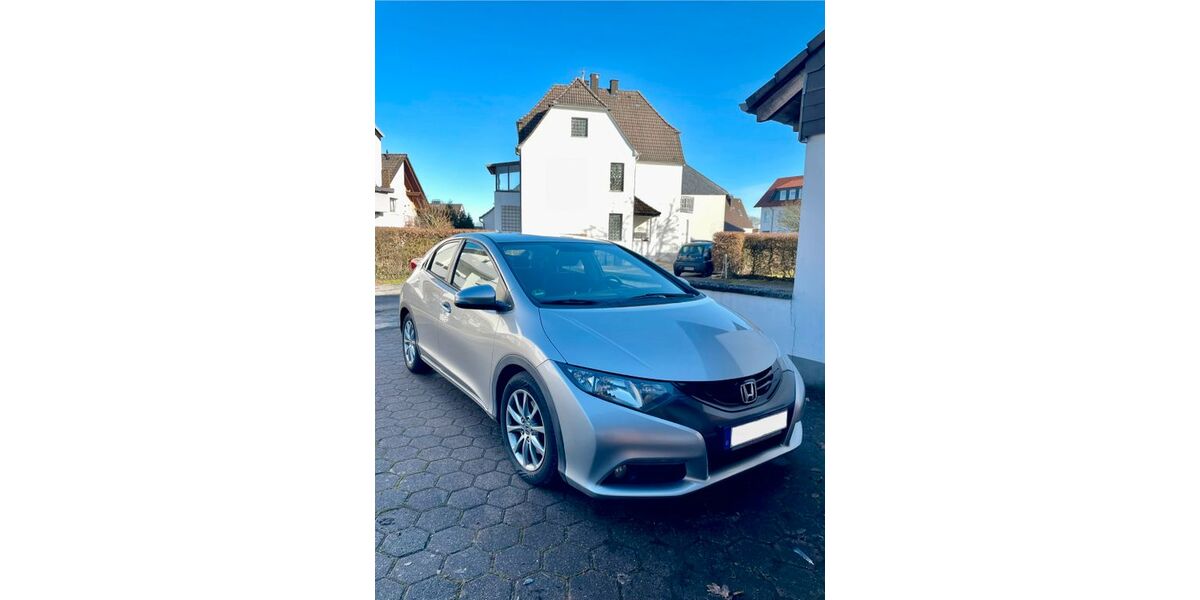 Honda Civic 109.800 km 9.200 &euro; Menden 58708