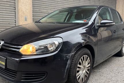 VW Golf 127.886 km 5.795 &euro; Altensteig 72213