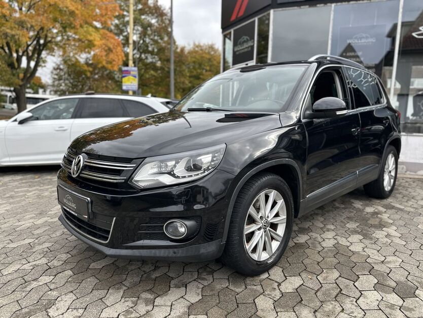 VW Tiguan 210.000 km 8.490 € Bad Salzuflen 32105