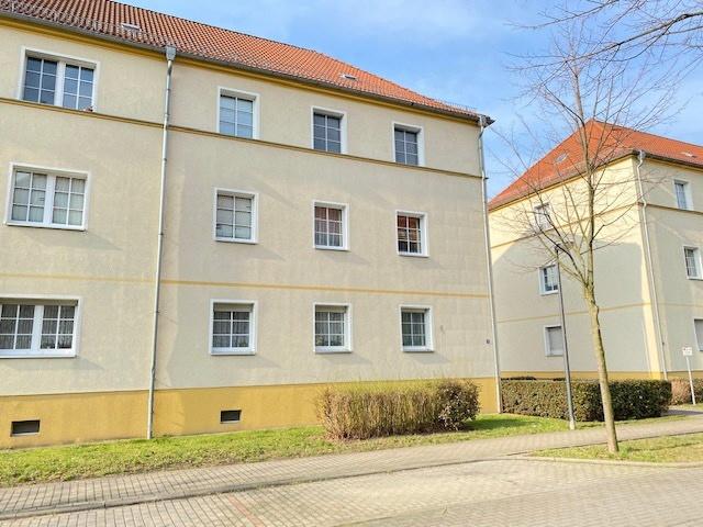 Etagenwohnung Bitterfeld-Wolfen Bitterfeld - 3 Zimmer, 56 m&sup2;, 404&euro; | Angebot:26087093