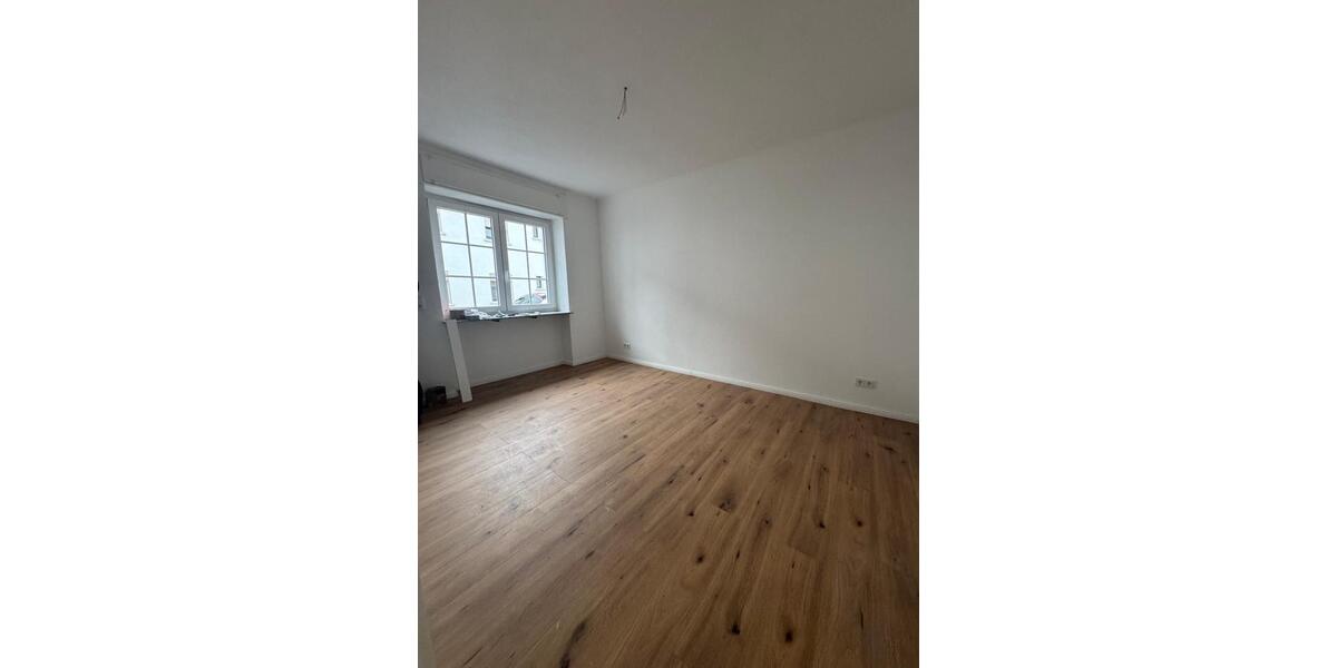 Erstbezug nach Sanierung 1-ZKB EG Wohnung 1 zimmer