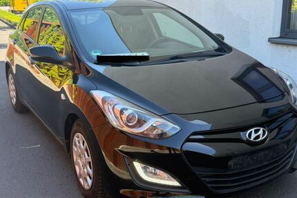 Hyundai i30 133.456 km 5.400 &euro; Friedberg (Hessen) 61169