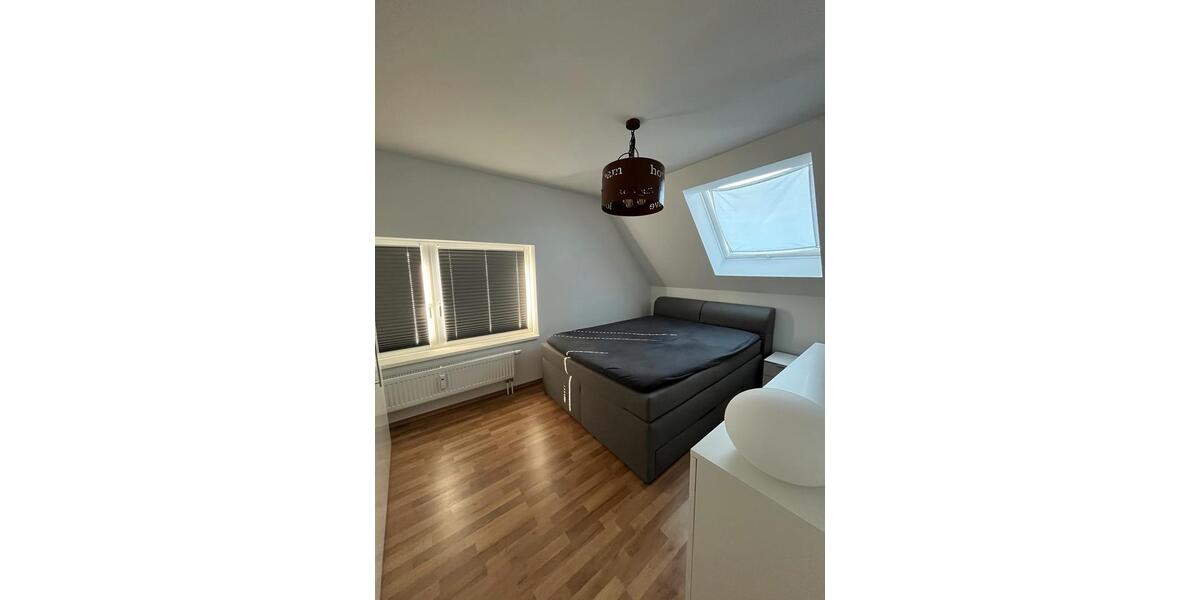 Dachgeschoßwohnung Wolfsburg - 2 Zimmer, 58 m&sup2;, 535&euro; | Angebot:25367956