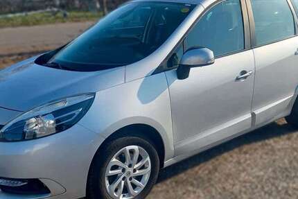 Renault Scenic 55.037 km 8.990 &euro; Frankfurt 15234