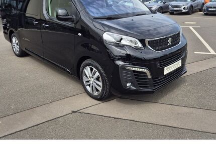 Peugeot Traveller 68.428 km 35.999 € Wildau 15745