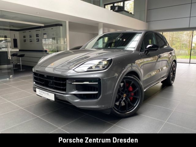 Porsche Cayenne 19.900 km 140.900 € Dresden 01129