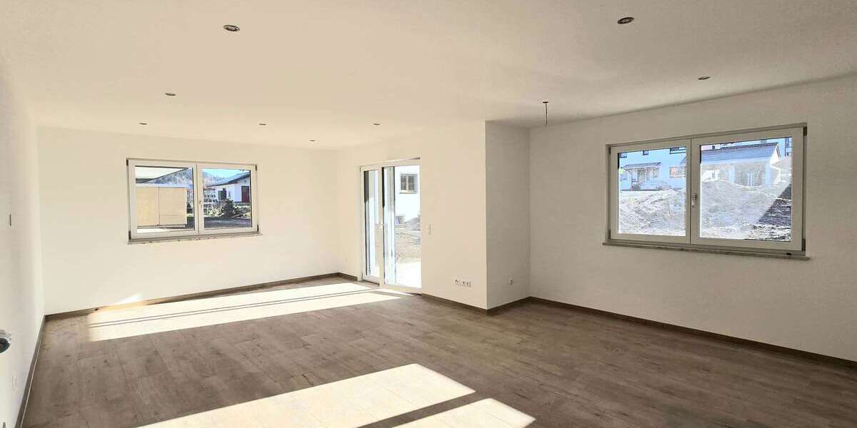 Etagenwohnung Steingaden - 3 Zimmer, 93 m&sup2;, 1.345&euro; | Angebot:25367271