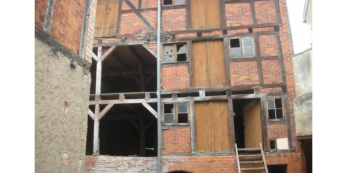 Mehrfamilienhaus, Wohnhaus Salzwedel - 78.000&euro; | Angebot:26824057
