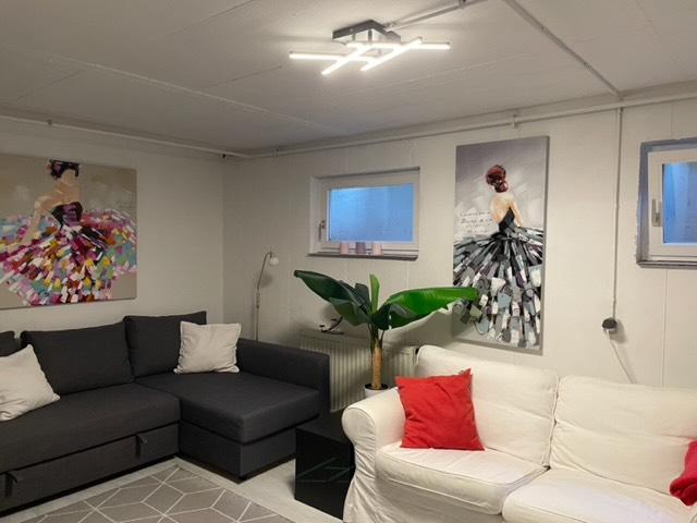 Reihenhaus Forstern - 5 Zimmer, 140 m&sup2;, 750.000&euro; | Angebot:26603609