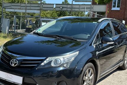 Toyota Avensis 225.000 km 4.999 &euro; Frankfurt am Main 60386
