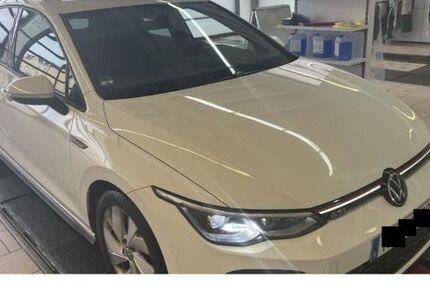 VW Golf 28.349 km 25.630 &euro; Leipzig 04178