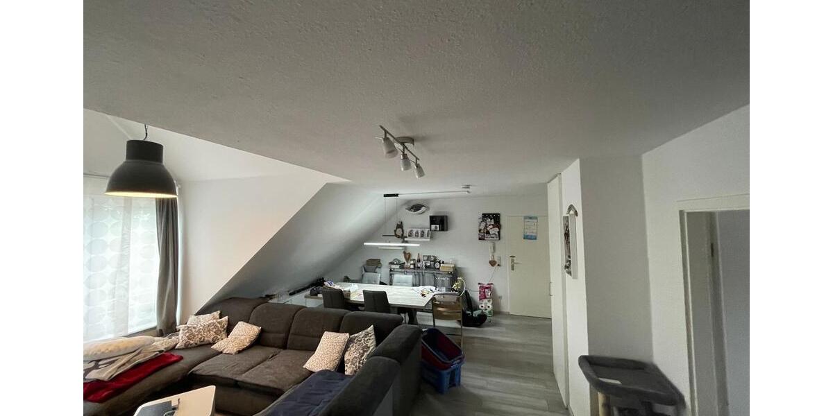 Dachgeschoßwohnung Troisdorf Bergheim - 2 Zimmer, 60 m&sup2;, 750&euro; | Angebot:24836736