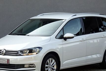 VW Touran 67.280 km 17.980 € Burgstädt 09217