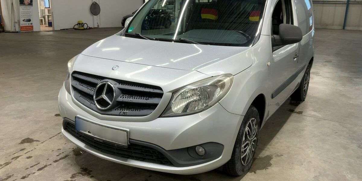 Mercedes-Benz Citan 114.000 km 8.690 &euro; Aichstetten 88317