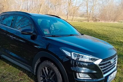 Hyundai TUCSON 91.000 km 20.700 &euro; Nessetal OT.Goldbach 99869