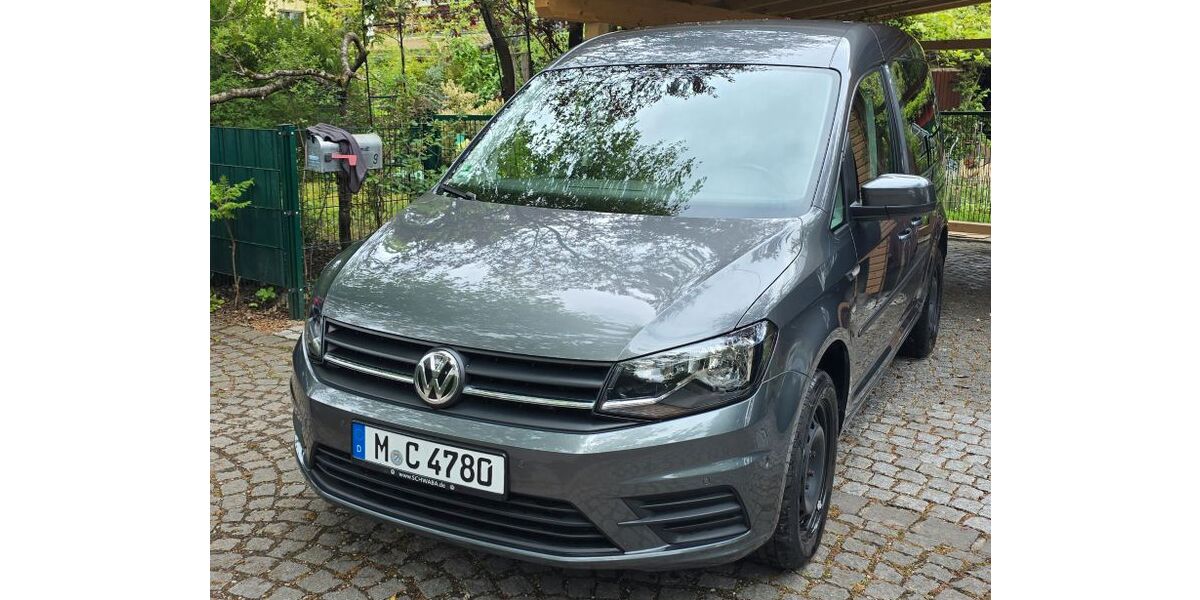 VW Caddy 98.000 km 19.500 &euro; Ottobrunn 85521
