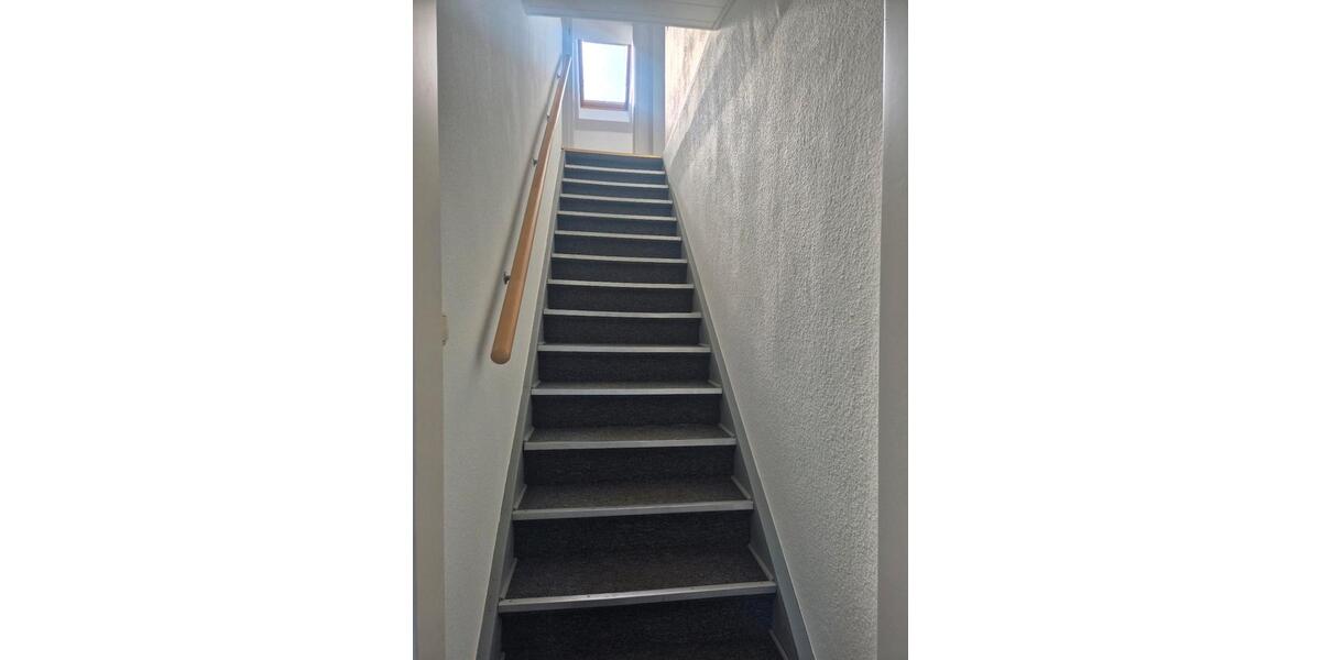 Dachgeschoßwohnung Hohenlockstedt - 3 Zimmer, 70 m&sup2;, 695&euro; | Angebot:25452969