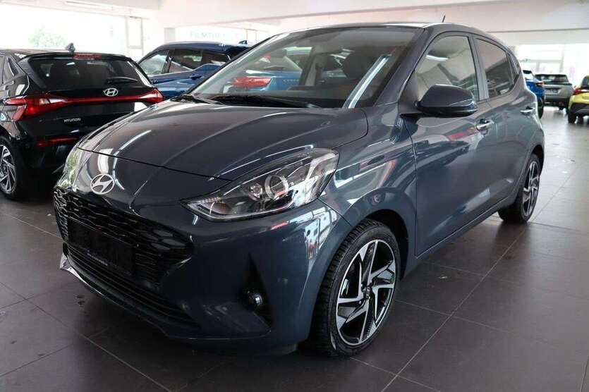 i10