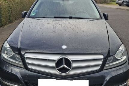 Mercedes-Benz C 220 215.000 km 9.000 &euro; Lindau - Revensdorf 24214