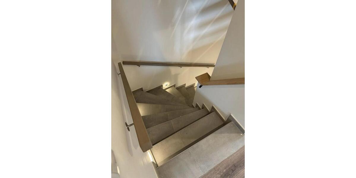 Doppelhaushälfte Horneburg - 5 Zimmer, 109 m&sup2;, 1.750&euro; | Angebot:24755287