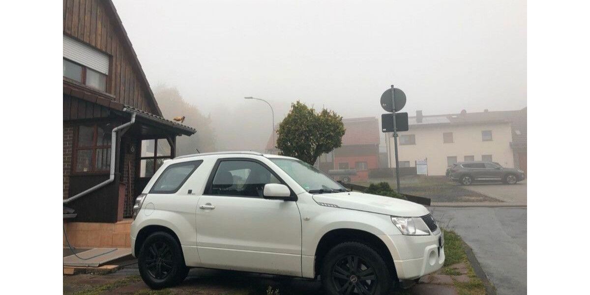 Suzuki Grand Vitara 96.000 km 8.990 € Wiesbaden 65205