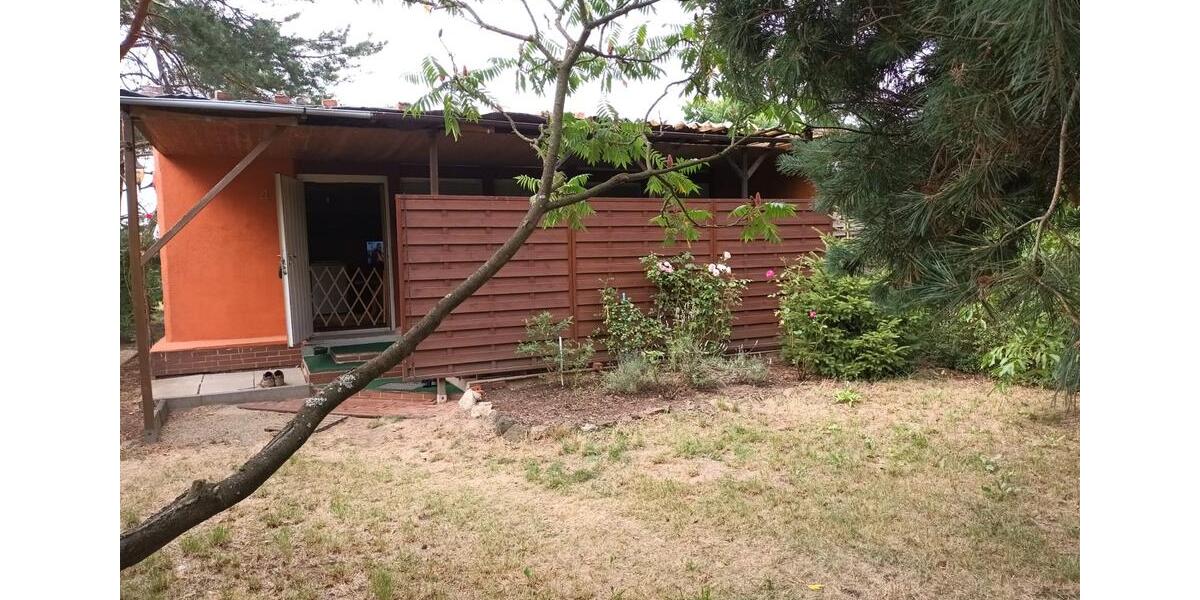 Bungalow Uebigau-Wahrenbrück Wahrenbrück - 2 Zimmer, 30 m&sup2;, 15.000&euro; | Angebot:26522678