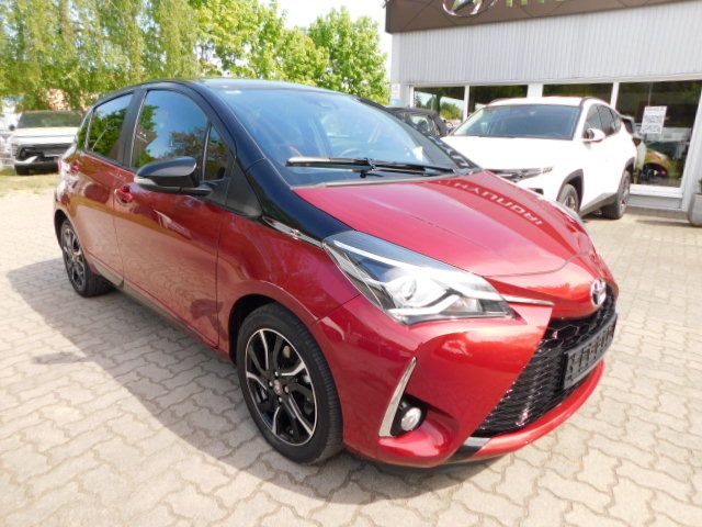 Yaris