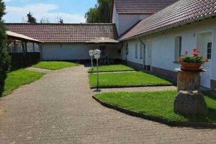 Haus Oschatz - 2 Zimmer, 325 m&sup2;, 149.000&euro; | Angebot:25961773