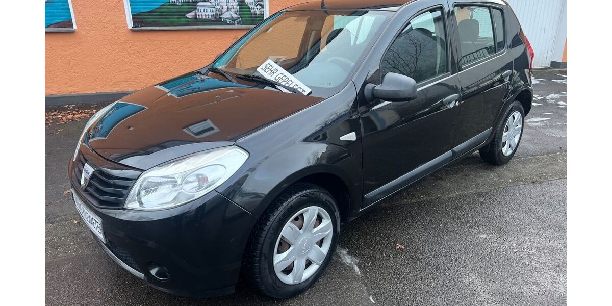Dacia Sandero 97.000 km 3.450 &euro; Essen 45357