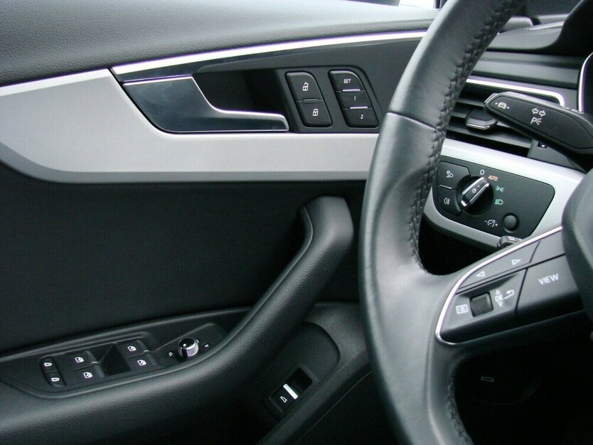 Audi A4 40TDI quattro advanced ACC Navi AHK 45.323 km 28.980 € Falkensee 14612