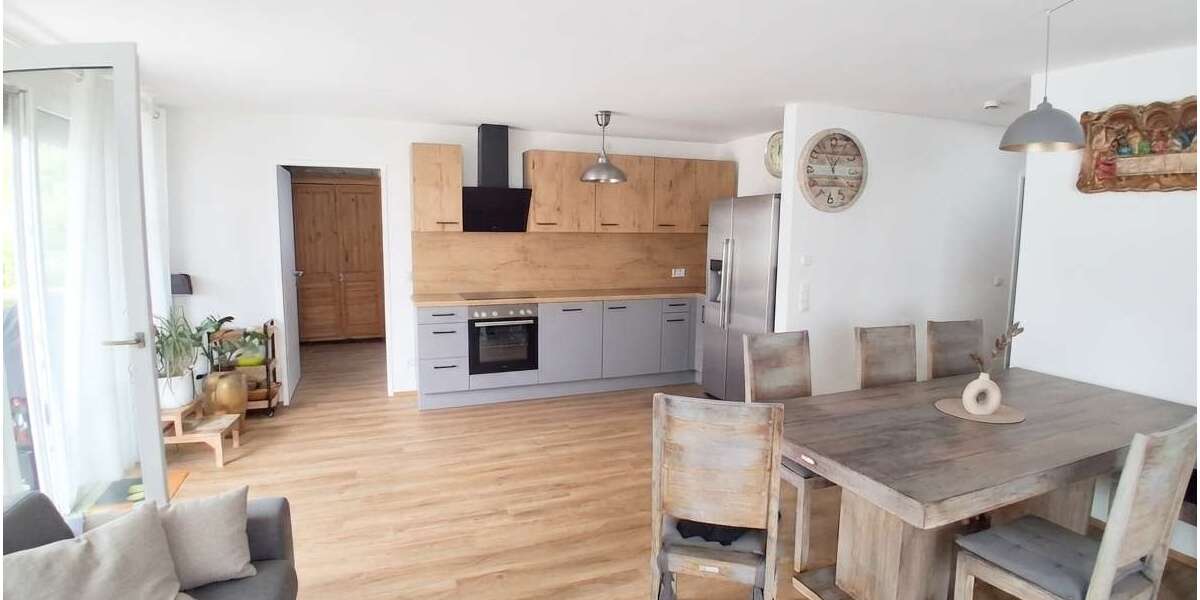 Etagenwohnung Prien am Chiemsee - 4 Zimmer, 94 m&sup2;, 1.631&euro; | Angebot:27318655
