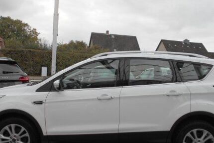 Ford Kuga 72.237 km 13.699 € Geesthacht 21502