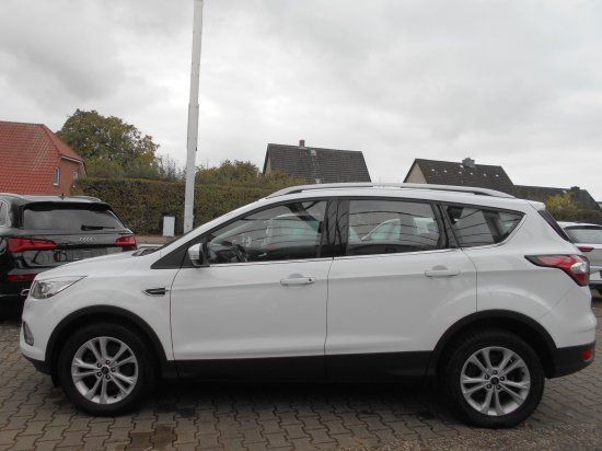 Ford Kuga 72.237 km 13.699 € Geesthacht 21502