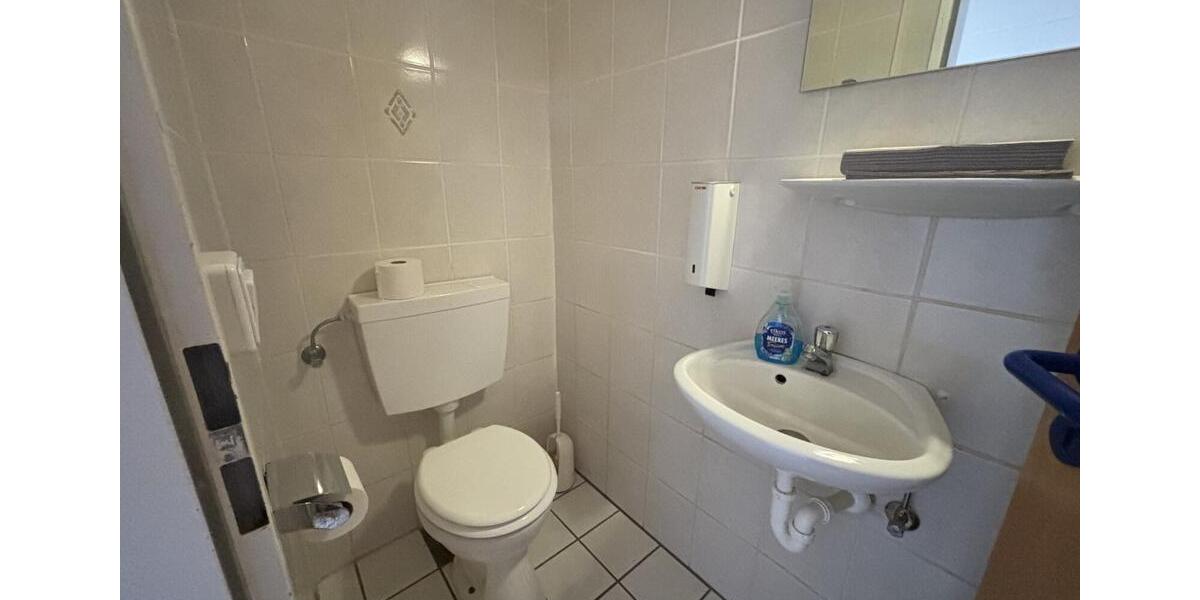 Gewerbeobjekt Emden Rysumer Landstraße - 2.300&euro; | Angebot:26164293