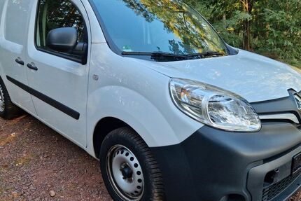 Renault Kangoo 103.000 km 7.400 € Theeßen 39291