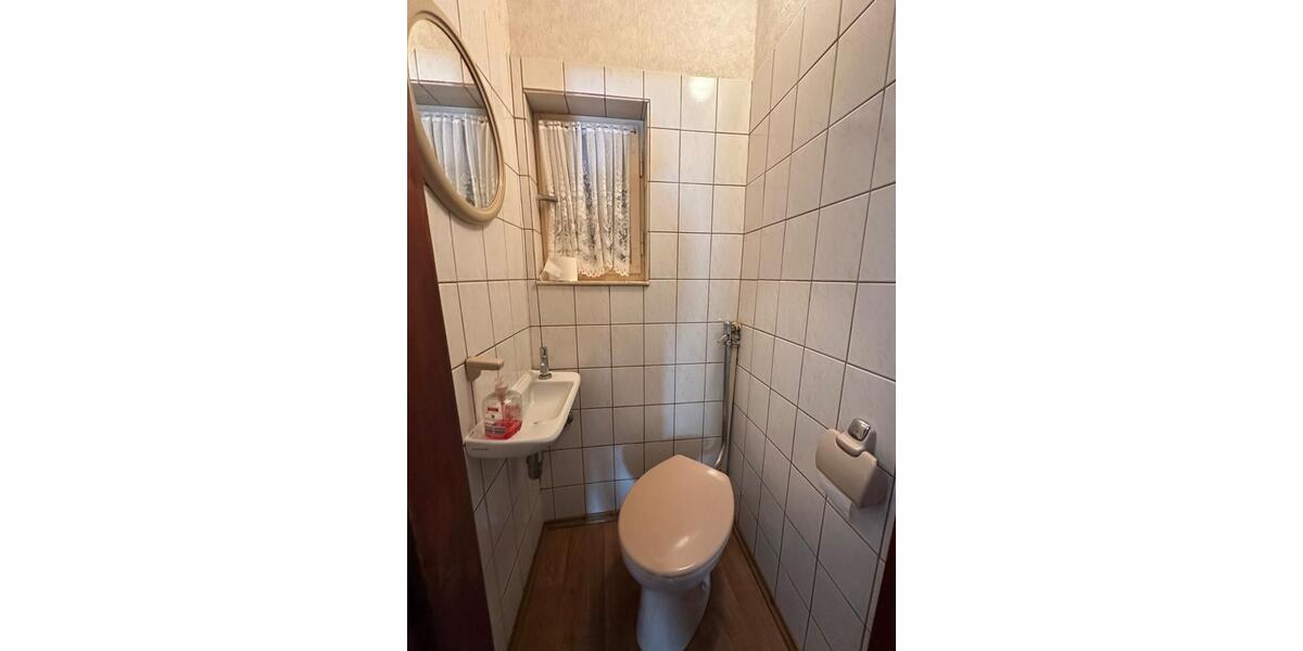 Reihenhaus Maikammer - 7 Zimmer, 130 m&sup2;, 213.000&euro; | Angebot:27089309