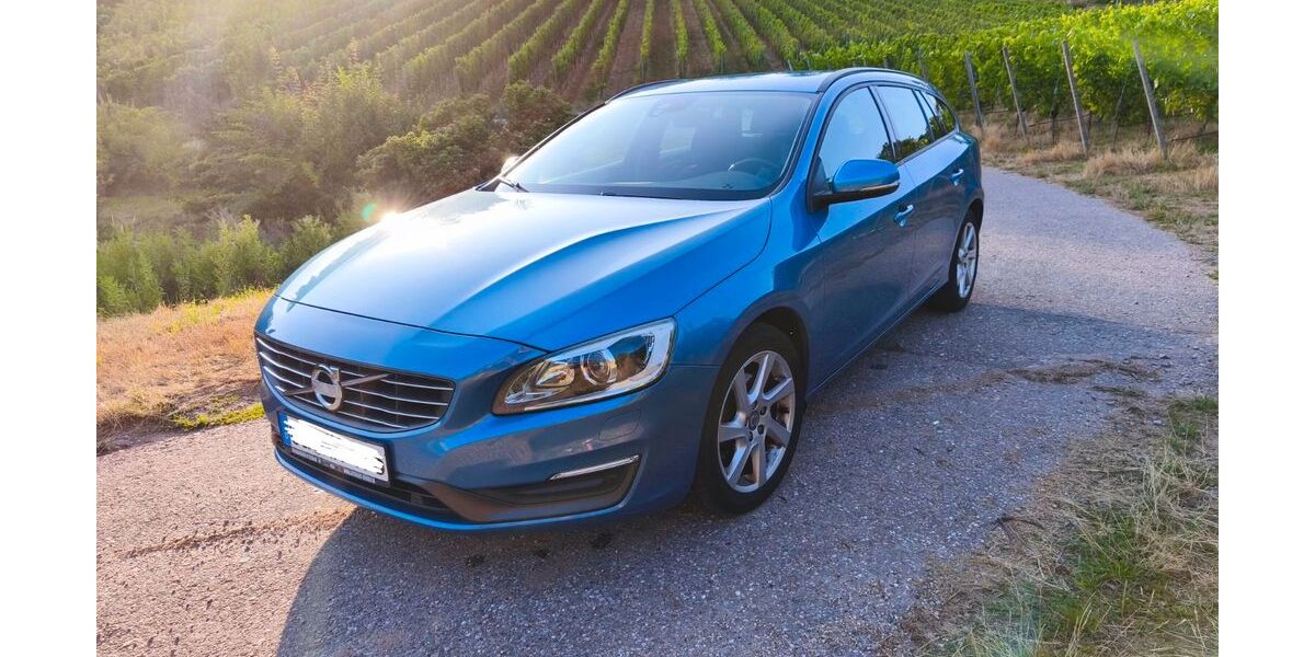 Volvo V60 195.000 km 7.700 &euro; Kappelrodeck 77876