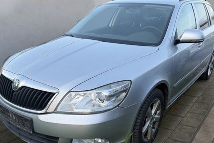 Skoda Octavia 210.000 km 2.480 &euro; Leimbach 36433