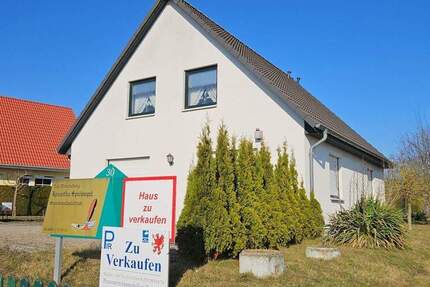 Haus Anklam - 4 Zimmer, 120 m&sup2;, 327.000&euro; | Angebot:25851434