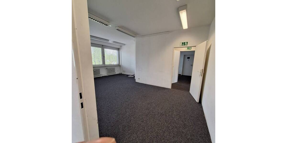 Gewerbeobjekt Frankfurt am Main Griesheim - 4 Zimmer, 125 m&sup2;, 1.150&euro; | Angebot:26686768