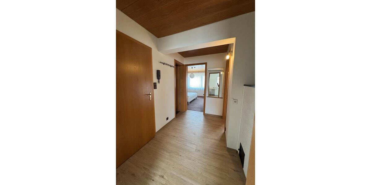 Etagenwohnung Sindelfingen Eichholz - 3 Zimmer, 68 m&sup2;, 1.190&euro; | Angebot:25517072