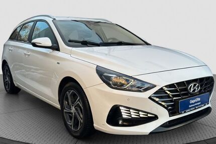 Hyundai i30 52.401 km 18.960 € Berlin 12683